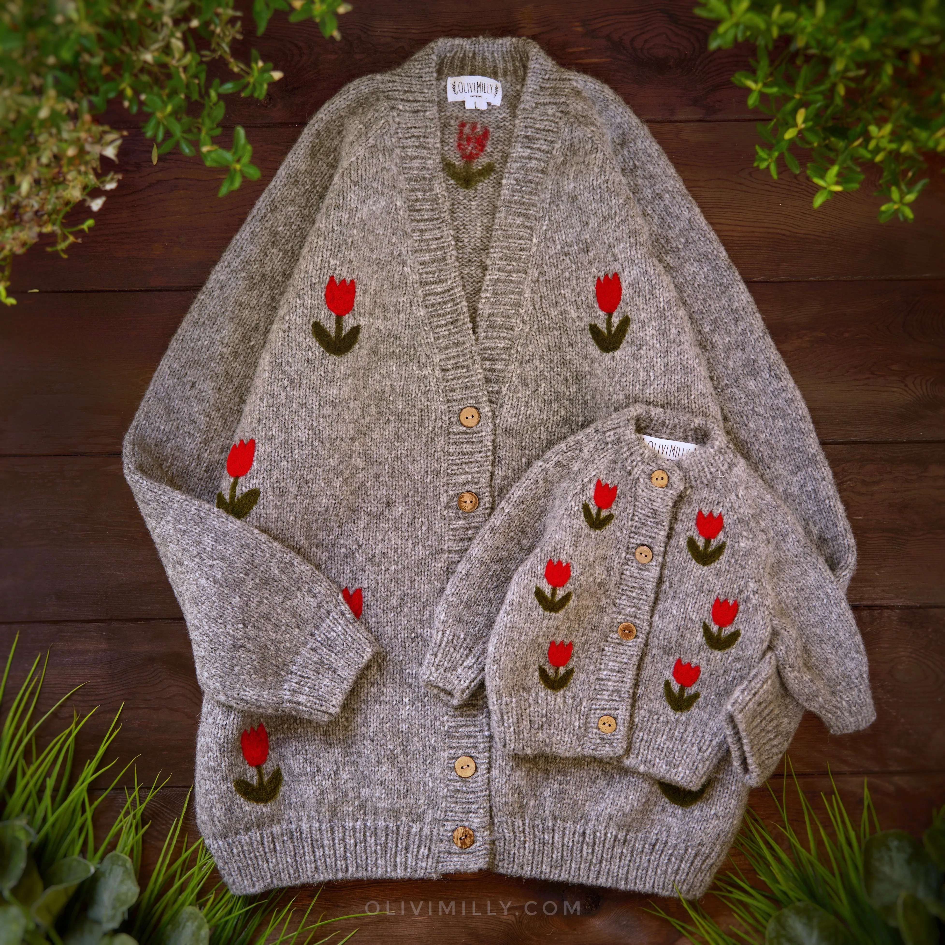 Adult Tulips cardigan | Dark Grey