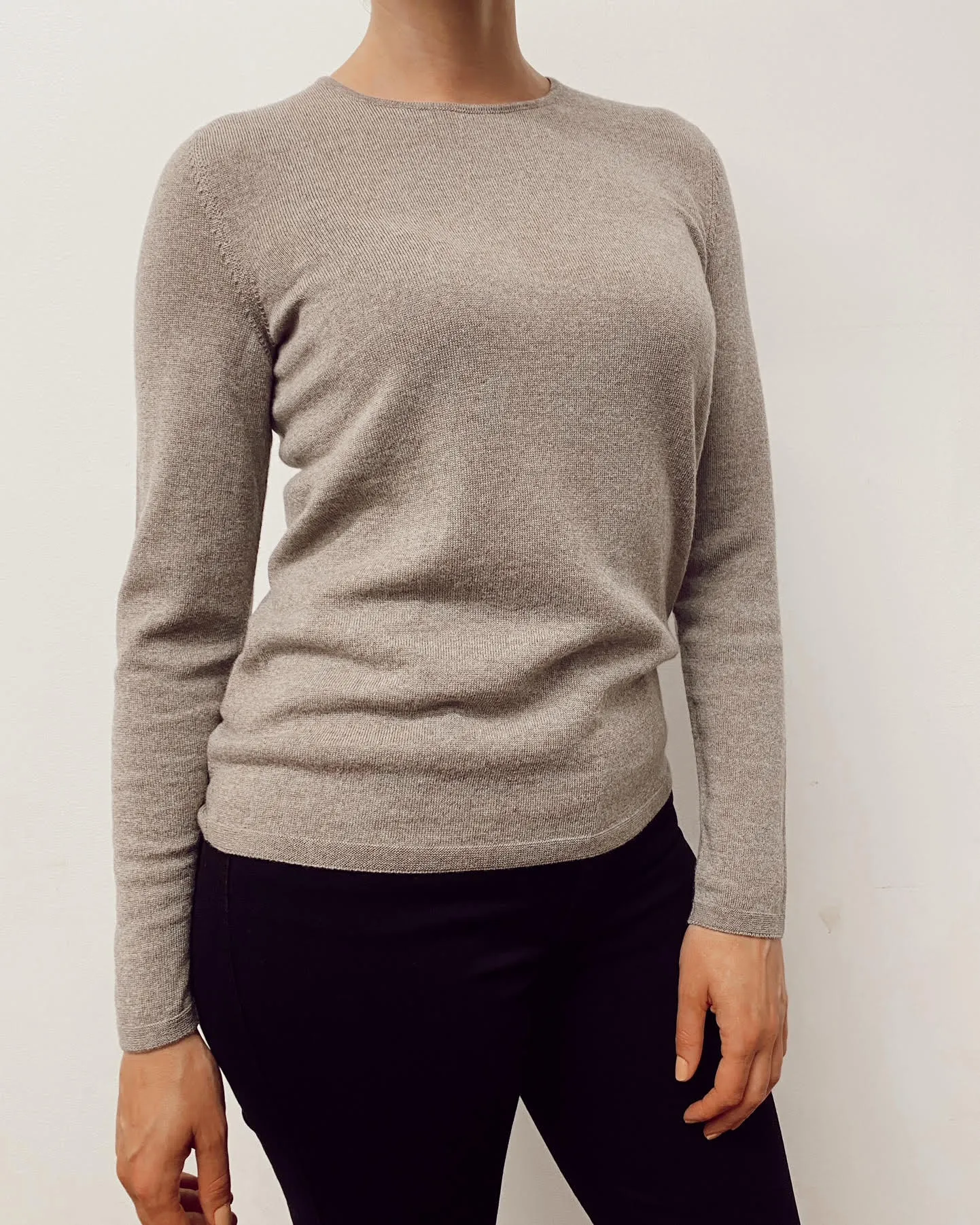 Crew Neck Jumper (Walnut)