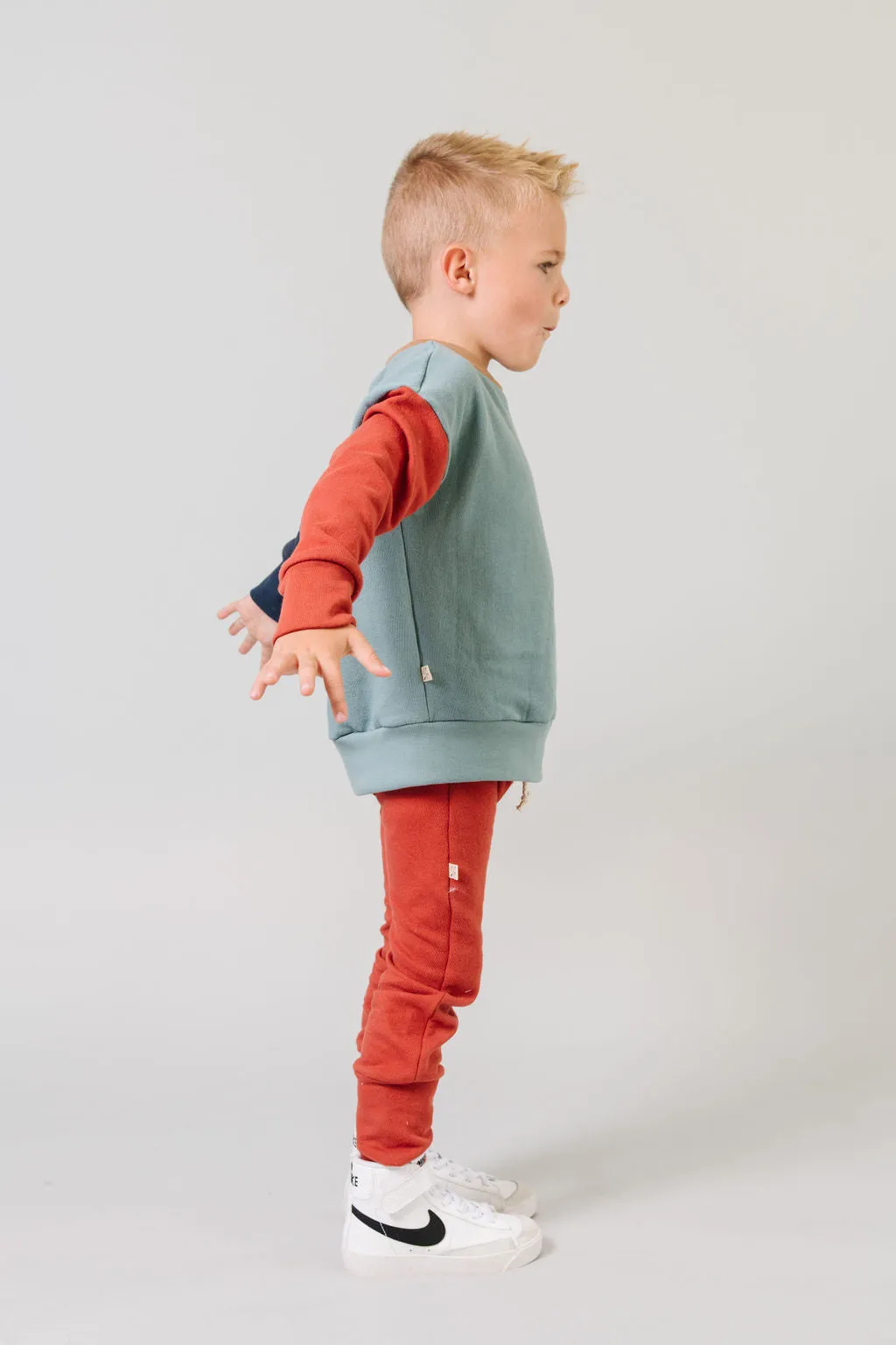 gusset pants CO - barn red