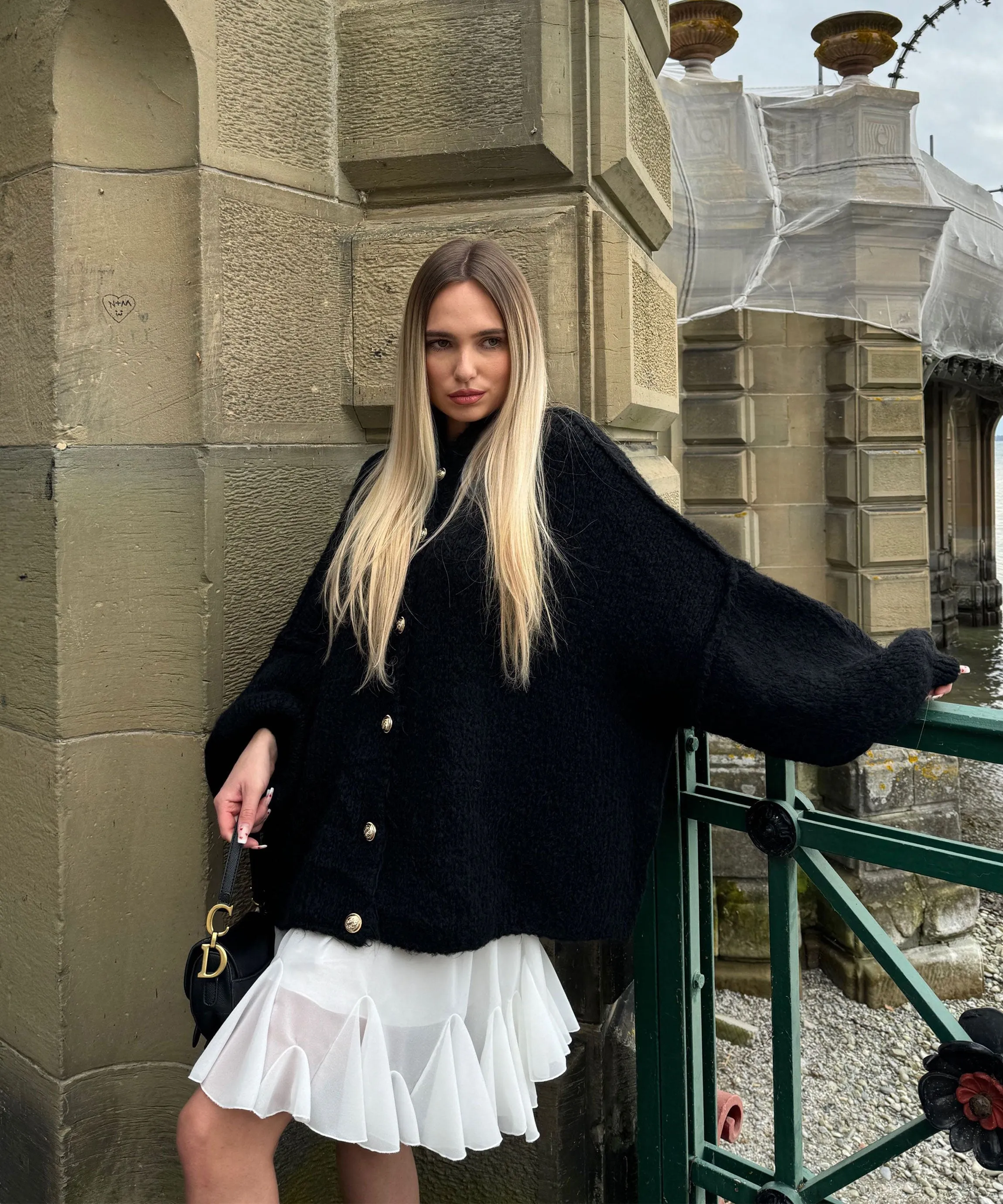 Oversize Strickjacke Jalsien Schwarz