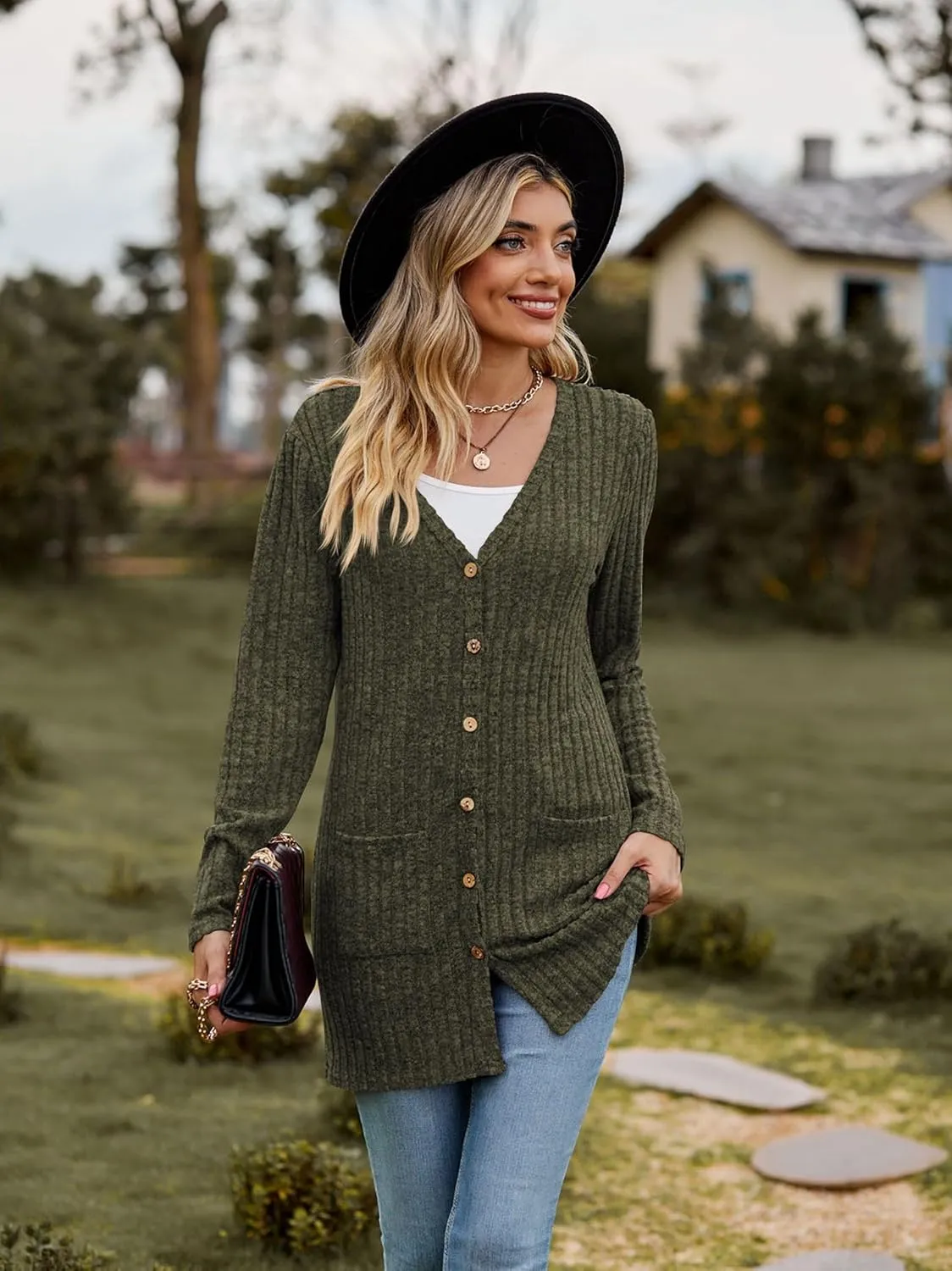 Womens 2025 Fall Fashion Cardigan Lightweight Soft Knit Cardigan for Women Long Sleeve Open Front Coat with Pockets