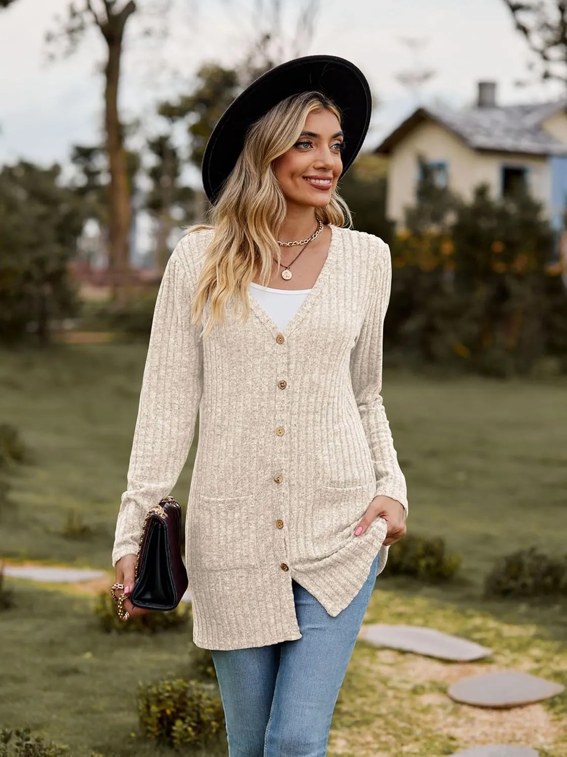 Womens 2025 Fall Fashion Cardigan Lightweight Soft Knit Cardigan for Women Long Sleeve Open Front Coat with Pockets
